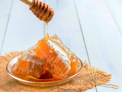 تصویر 2 از فروش عسل طبیعی اصل + قیمت خرید به صرفه
